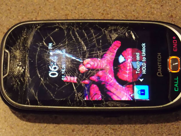 cracked-phone-screen-funny-solutions-wallpapers-1-5757d4637fa75__605